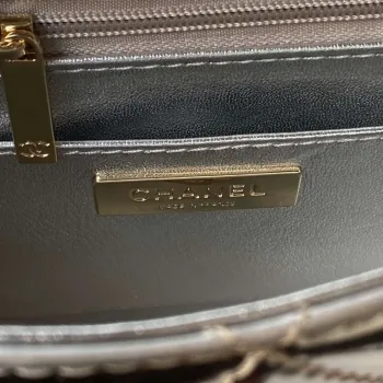 Chanel AS4647 Mini taška s klopou a peněženka STAR COIN PURSE z metalické telecí kůže a zlatého kovu stříbrné barvy
