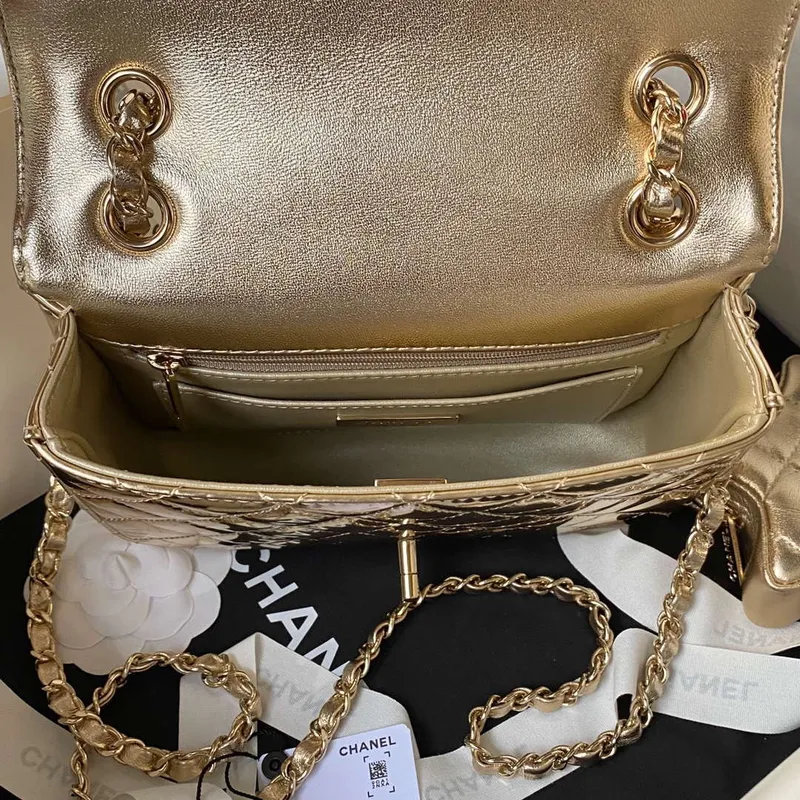 Chanel AS4647 Mini taška s klopou a peněženka STAR COIN PURSE z metalické telecí kůže a zlatého kovu Zlato