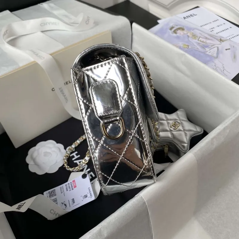 Chanel AS4648 Kabelka s klopou a peněženka STAR COIN PURSE Zrcadlová telecí kůže Metalická telecí kůže a zlatý kov Stříbrná