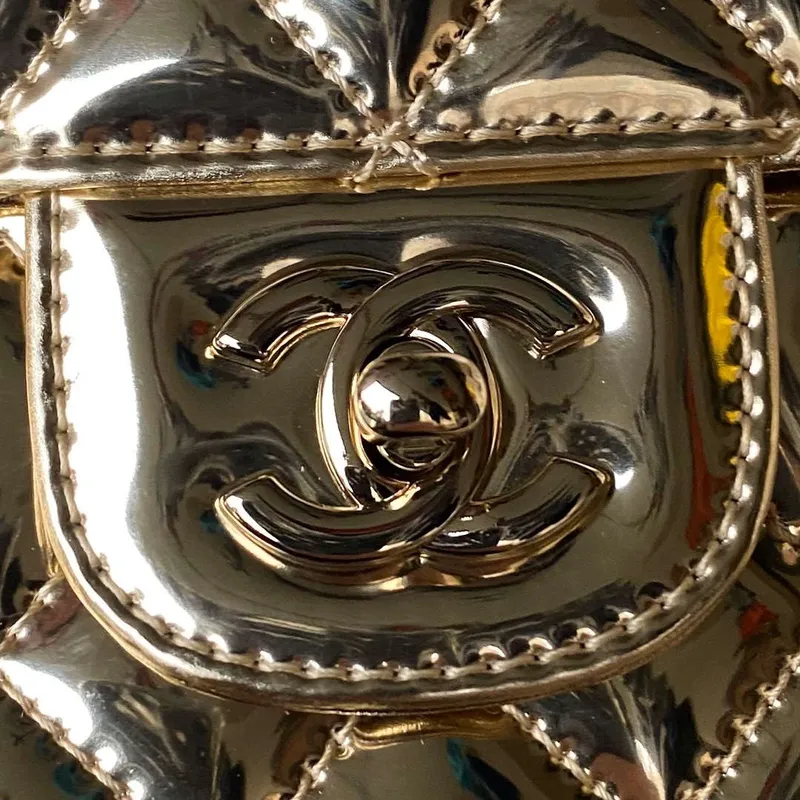 Chanel AS4648 Kabelka s klopou a peněženka STAR COIN PURSE Zrcadlová telecí kůže Metalická telecí kůže a zlatý kov Zlato