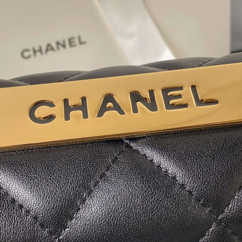Chanel 24C Trendy CC taška s klopou a horním uchem z jehněčí kůže A92236 Černá Zlatá