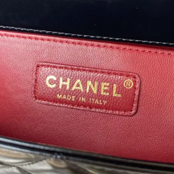 Chanel AS2649 Woc Peněženka na řetízku se zlatým přívěskem Malá vintage taška z telecí kůže Černá