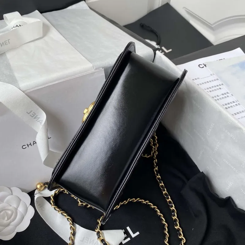 Chanel AS2615 Woc Peněženka na řetízku se zlatým přívěskem Mini Vintage kabelka z telecí kůže Černá