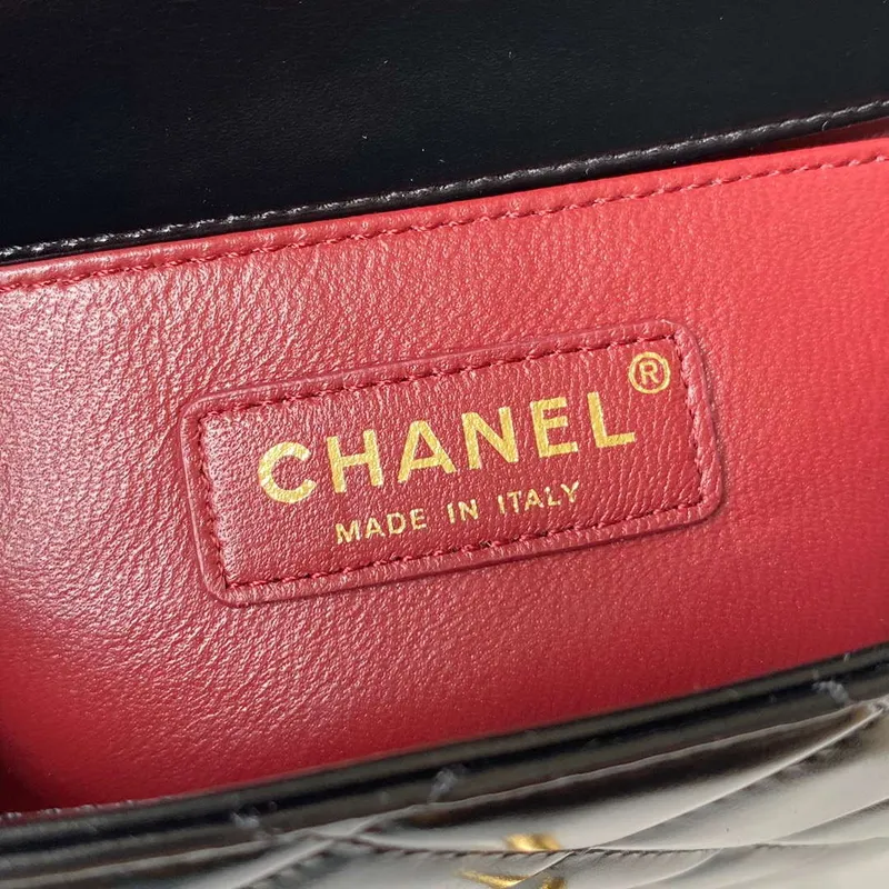 Chanel AS2615 Woc Peněženka na řetízku se zlatým přívěskem Mini Vintage kabelka z telecí kůže Černá