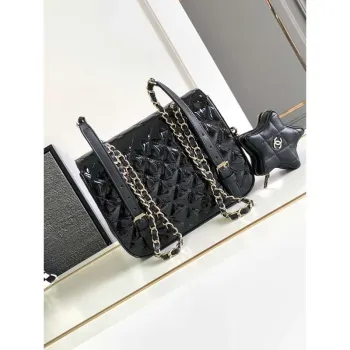 Chanel AS4649 BATOH & Peněženka Star z metalické telecí kůže a zlatého kovu Černá