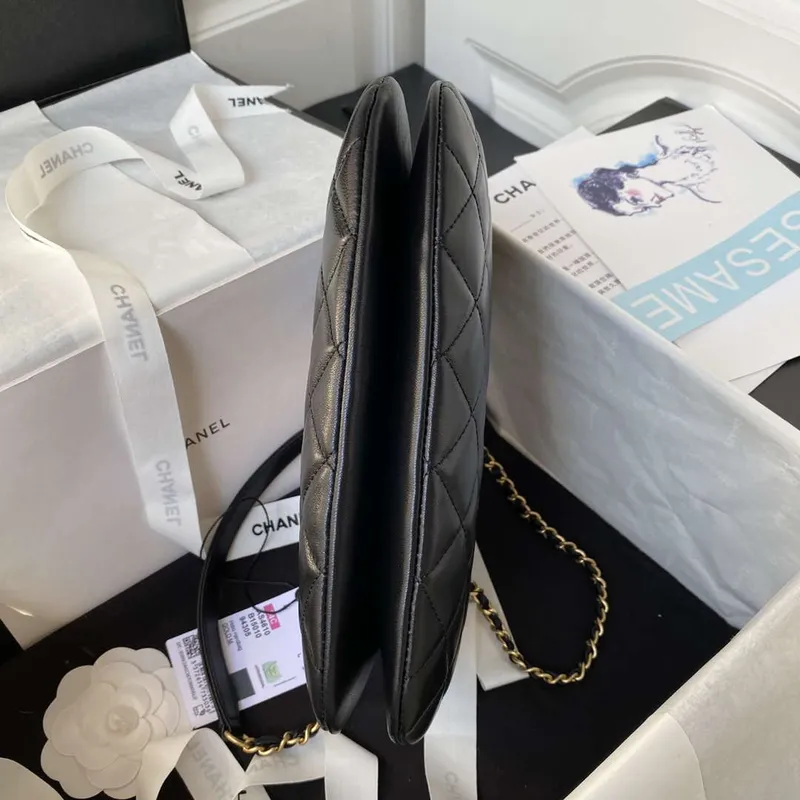 Chanel AS4610 Messenger taška Jehněčí kůže Černá