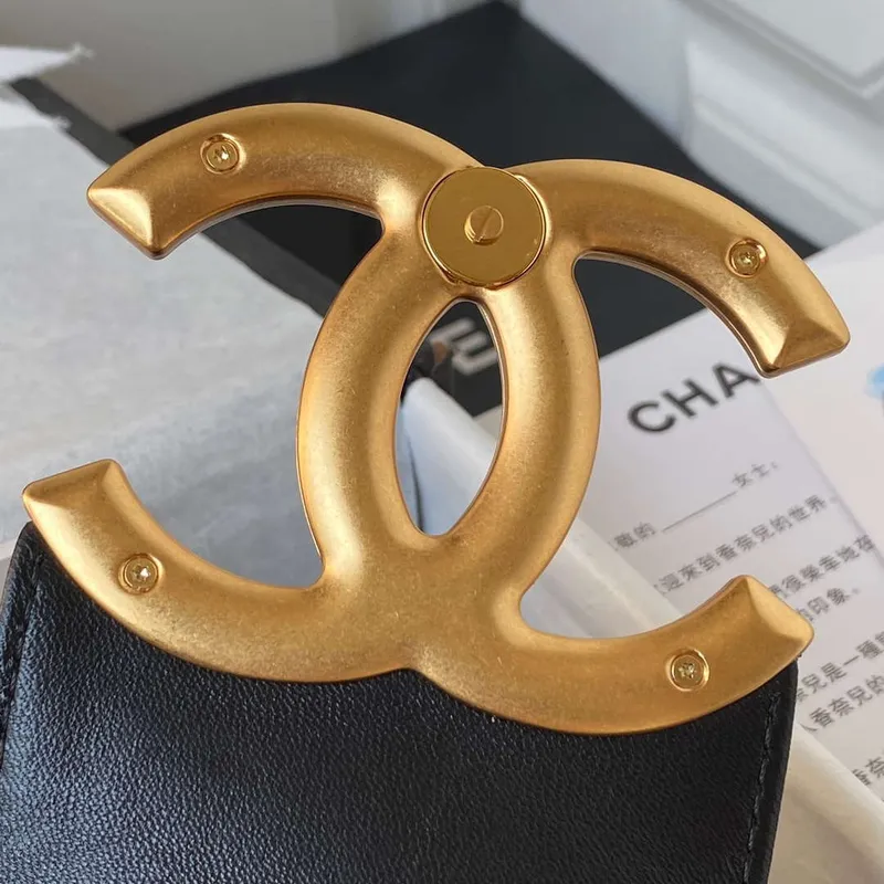 Chanel AS4610 Messenger taška Jehněčí kůže Černá
