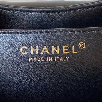 Chanel AS4610 Messenger taška Jehněčí kůže Černá