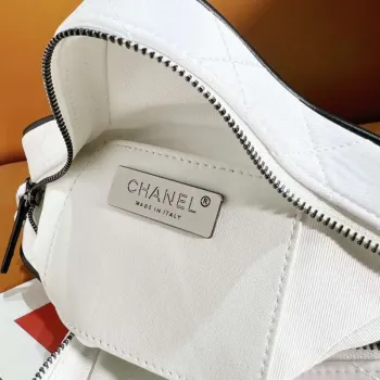 Chanel AS4579 Kabelka Star Satén a černý kov Bílý