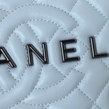 Chanel AS4579 Kabelka Star z metalické jehněčí kůže Černá kovová Bílá