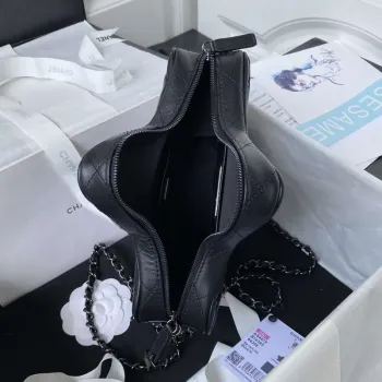 Chanel AS4579 Star Handbag metalická jehněčí kůže Černá kovová Černá