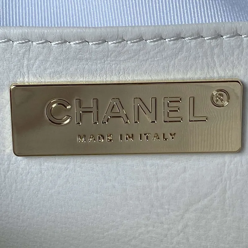 Chanel AS4579 Star Handbag metalická jehněčí kůže zlatá kovová bílá