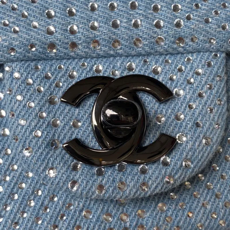 Chanel AS1116 Malá taška s klopou Velvet Crystal Pearl A69900 Modrá