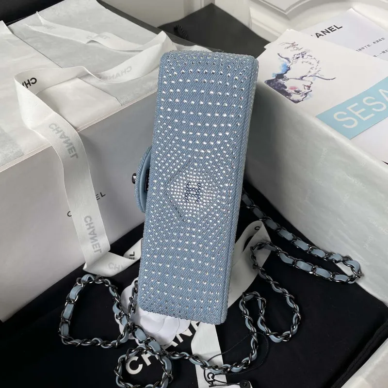 Chanel AS1116 Malá taška s klopou Velvet Crystal Pearl A69900 Modrá