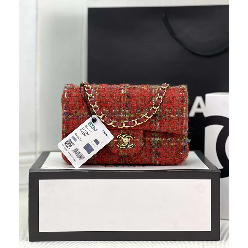 Chanel AS1116 Malá taška s klopou Woolen A69900 Červená