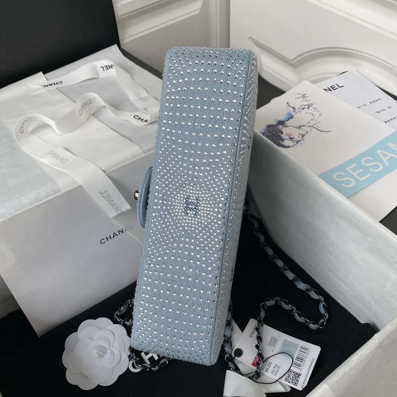 Chanel A01112 Klasická kabelka s klopou Sametová Krystalová perla Modrá