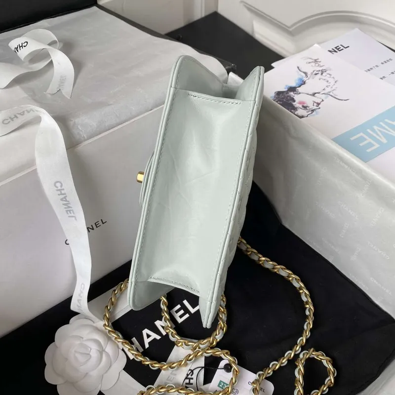 Chanel AS4051 Kabelka s klopou Jehněčí kůže Zlatý kov Světle zelená