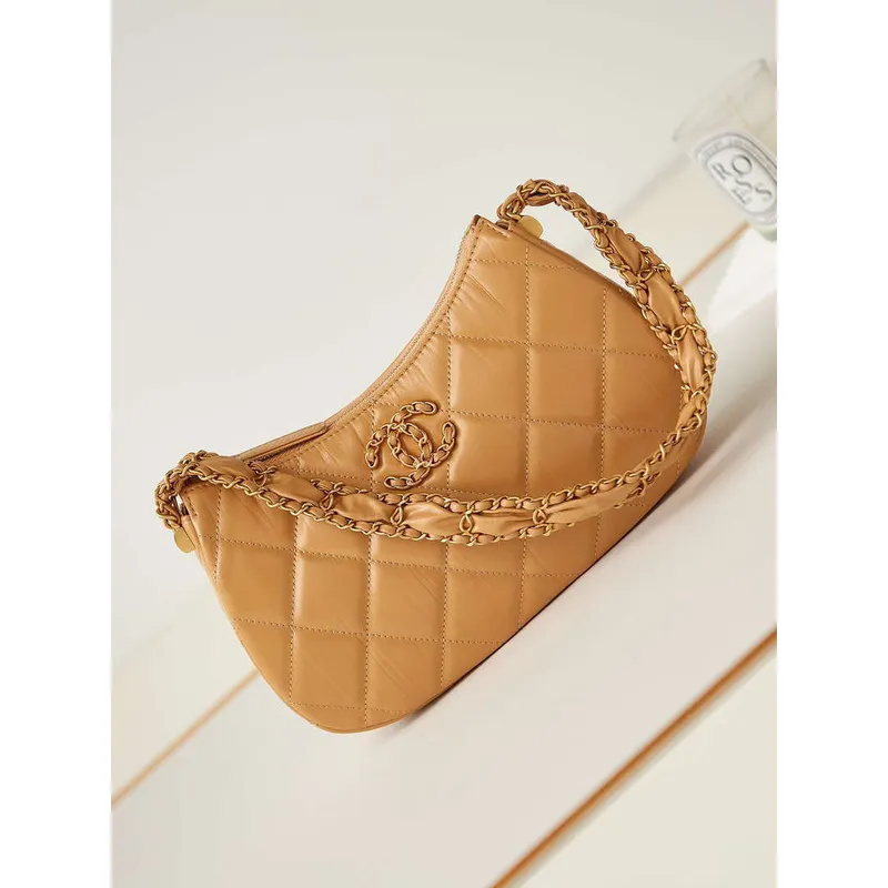 Chanel AS4422 23K taška Hobo z jehněčí kůže, zlatý kov, karamelová barva