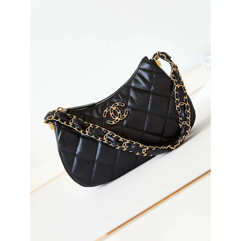 Chanel AS4422 23K Hobo taška z jehněčí kůže, zlatý kov, černá