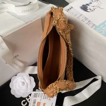 Chanel AP3647 23K Malá taška Hobo z jehněčí kůže, zlatý kov, karamelová barva