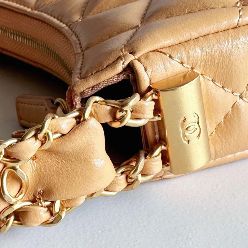 Chanel AP3647 23K Malá taška Hobo z jehněčí kůže, zlatý kov, hnědá