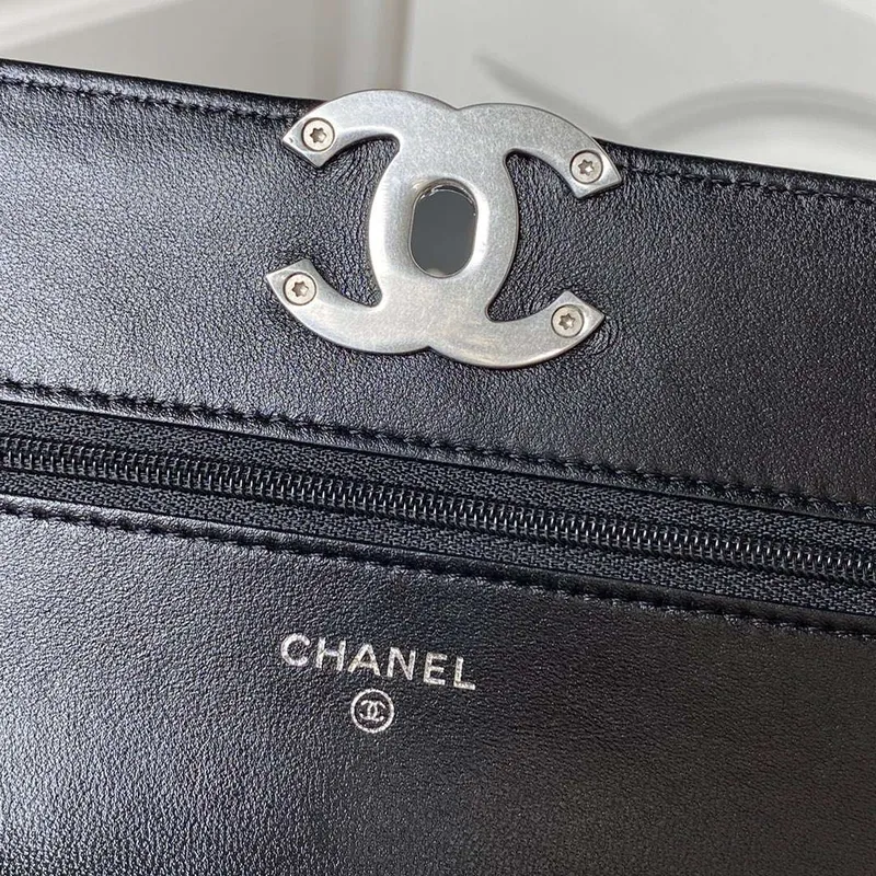 Chanel AP3267 19 Peněženka na řetízku Woc Lesklá jehněčí kůže Černá
