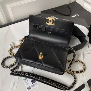 Chanel AP3267 19 Peněženka na řetízku Woc Lesklá jehněčí kůže Černá