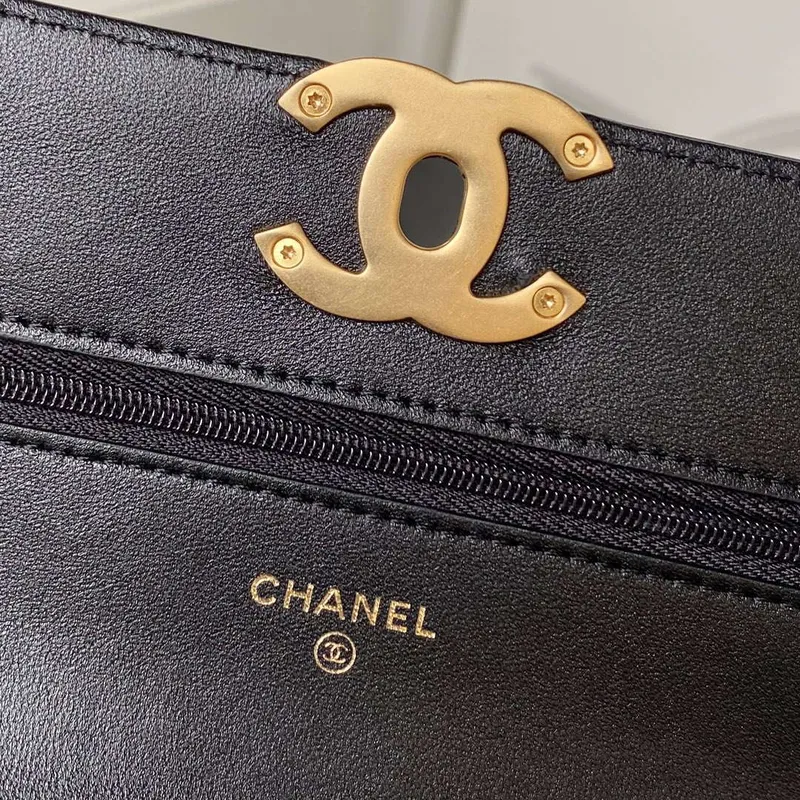 Chanel AP3267 19 Peněženka na řetízku Woc Lesklá jehněčí kůže Černá