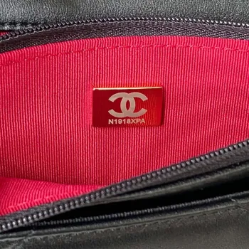 Chanel AP3267 19 Peněženka na řetízku Woc Lesklá jehněčí kůže Černá