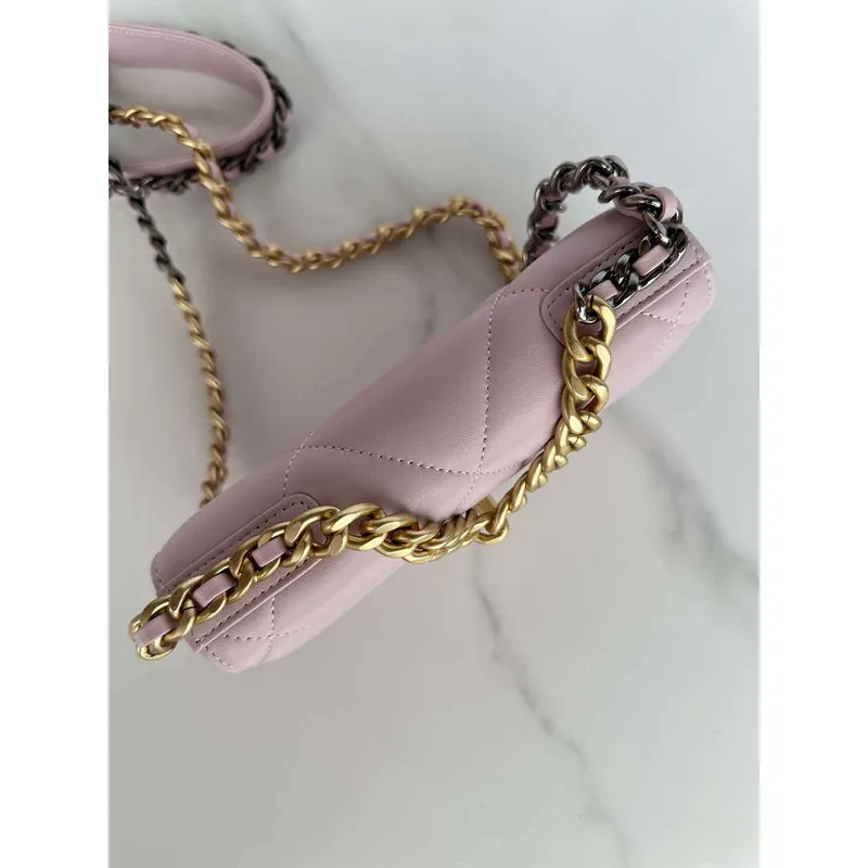 Chanel AP3267 19 Peněženka na řetízku Woc Lesklá jehněčí kůže Růžová