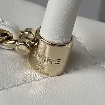 Chanel AS4469 Mini BOX taška z lesklé telecí kůže a zlatého kovu, bílá