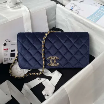 Chanel AP3363 Klopová taška Baguette Sametová námořnická modrá