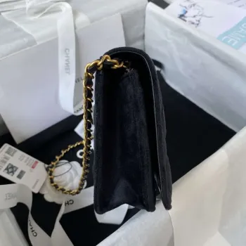 Chanel AP3363 Klopová taška Baguette Sametová černá