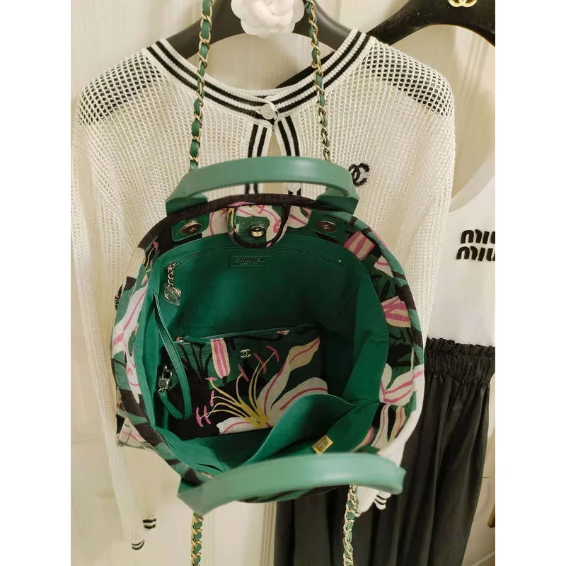 Chanel A66941 Velká taška s potiskem, samet, dřevěné perly a zlatý kov, zelená a vícebarevná