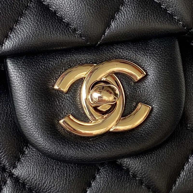 Chanel 23K AS2431 Mini flap Lambskin taška s horním uchem Černá