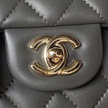 Chanel 23K AS2431 Mini flap Lambskin taška s horním uchem Šedá