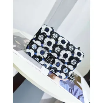 Chanel AS4419 Mini taška s klopou, flitry a kovovým povrchem s rutheniovou úpravou