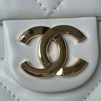 Chanel AS4359 Nákupní taška Lesklá jehněčí kůže Zlatý kov Bílá