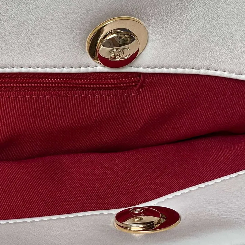 Chanel AS4359 Nákupní taška Lesklá jehněčí kůže Zlatý kov Bílá