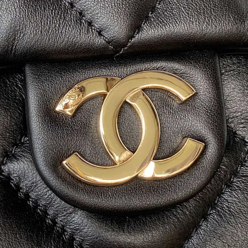 Chanel AS4359 Nákupní taška Lesklá jehněčí kůže Zlatý kov Černá