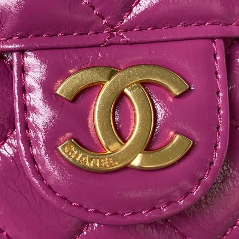 Chanel AS4323 Malá taška Hobo z lesklé zmačkané telecí kůže, zlatý kov, fialová