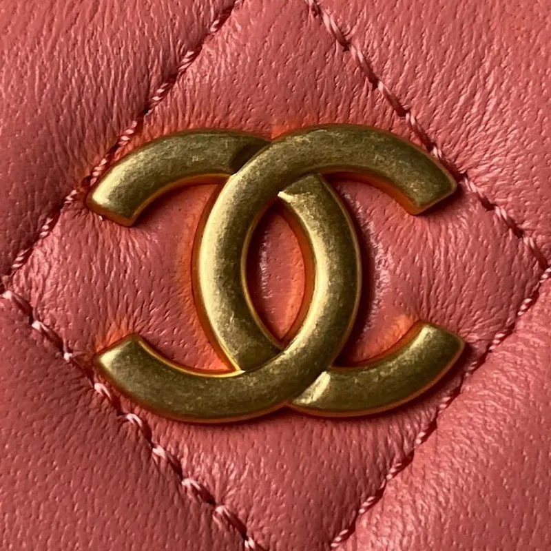 Chanel AS4368 Velká taška HOBO z lesklé zmačkané jehněčí kůže a zlatého kovu, růžová