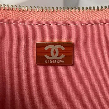 Chanel AS4368 Velká taška HOBO z lesklé zmačkané jehněčí kůže a zlatého kovu, růžová