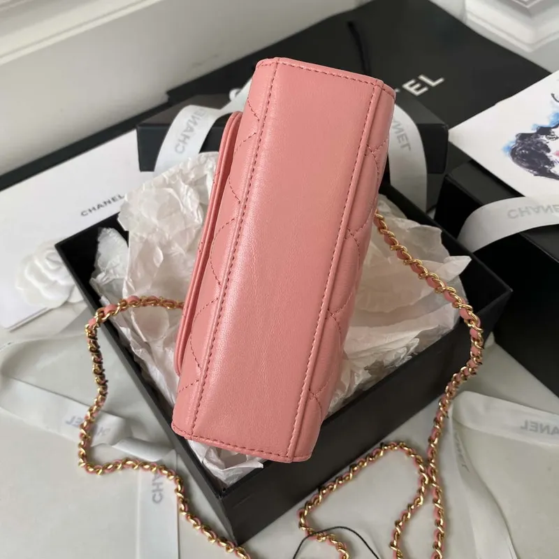 Chanel AP3513 Woc Clutch s řetízkem, jehněčí kůže, imitace perel, smalt a zlato, růžová