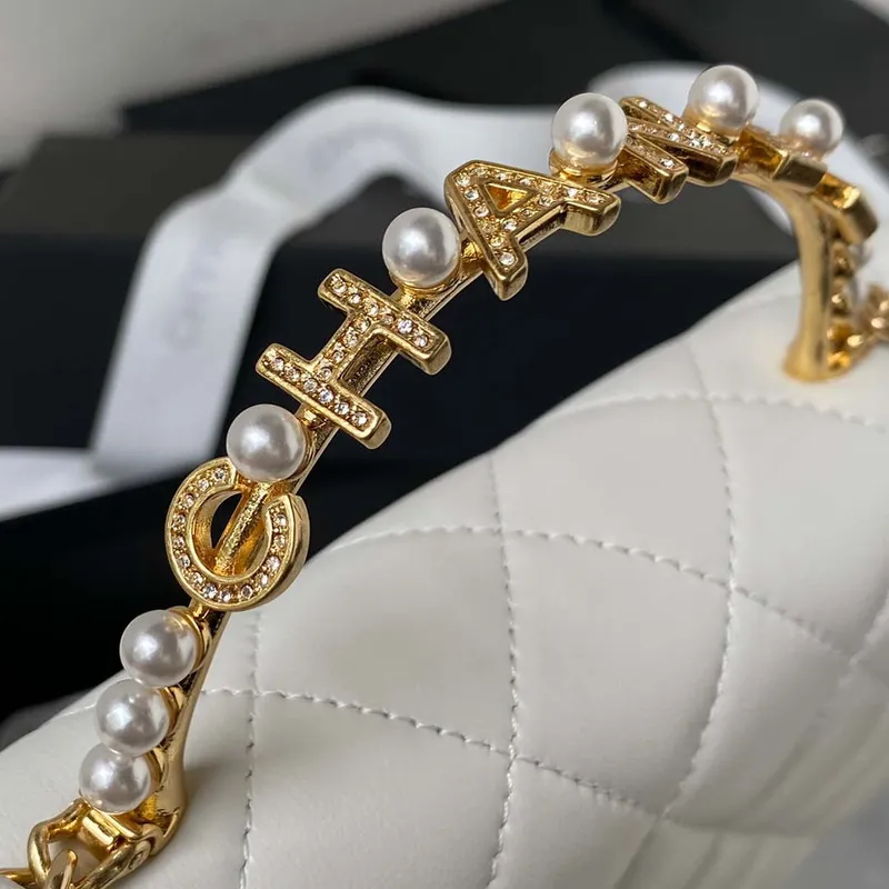 Chanel AP3504 Woc Peněženka na řetízku z jehněčí kůže Imitace perel Strass & Gold bílá