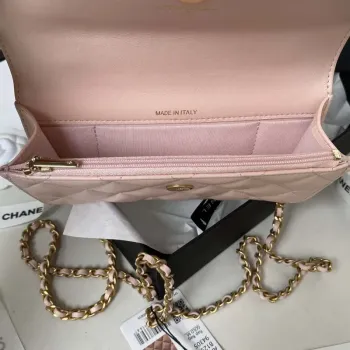 Chanel AP3385 Woc Flap držák na telefon s řetízkem z jehněčí kůže, růžové zlato