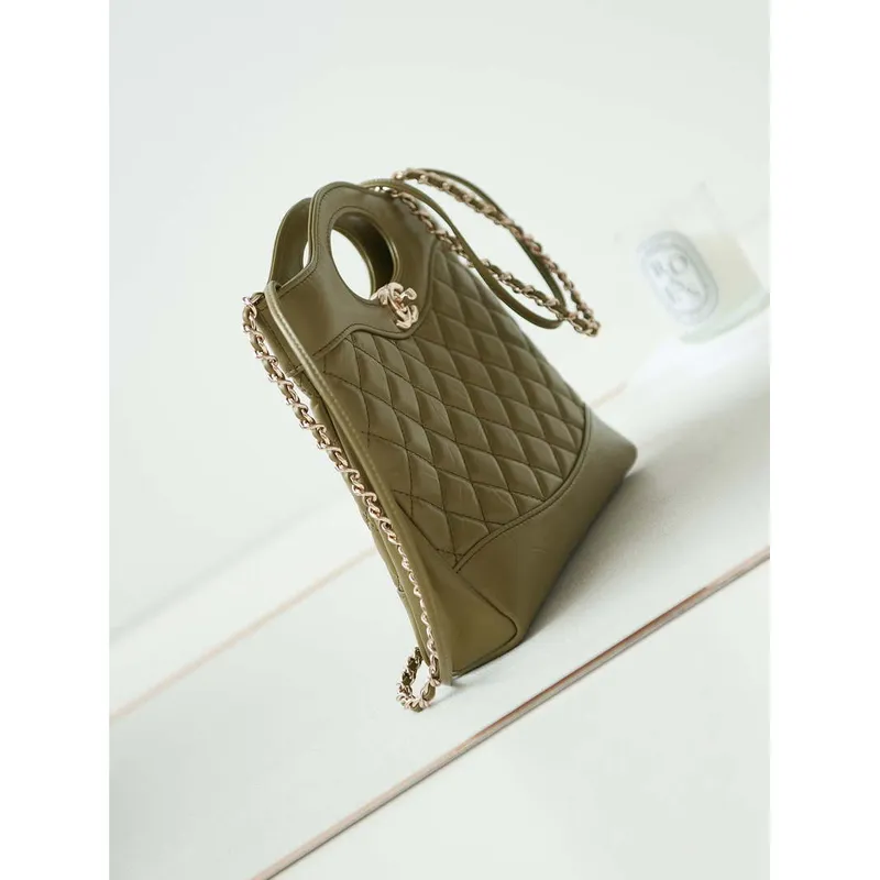 Chanel 31 mini nákupní taška z jehněčí kůže AS4133, zelená