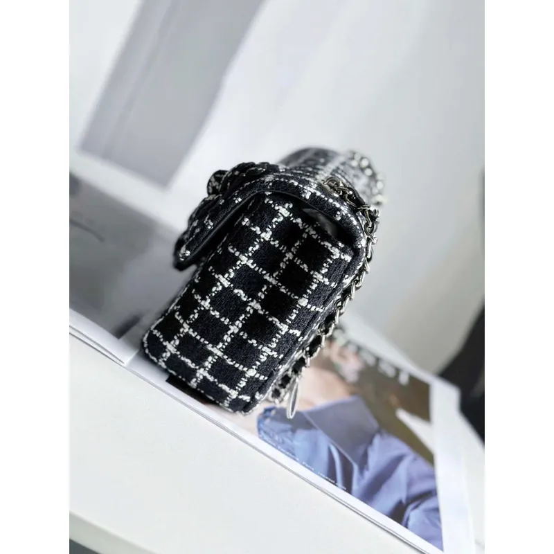 Chanel A1116 Mini Flap Classic Kabelka Tweed & Stříbrný kov Černá