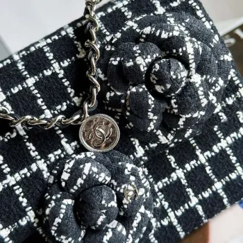 Chanel A1116 Mini Flap Classic Kabelka Tweed & Stříbrný kov Černá