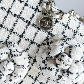 Chanel A1116 Mini Flap Classic kabelka Tweed & Silver Tone Metal White